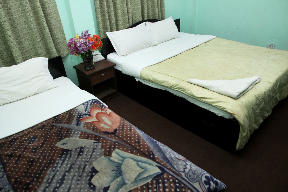 Hotel Silver Home Kathmandu Exterior photo