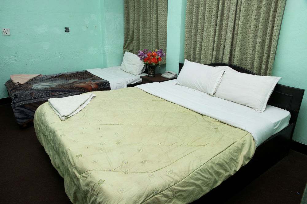 Hotel Silver Home Kathmandu Exterior photo